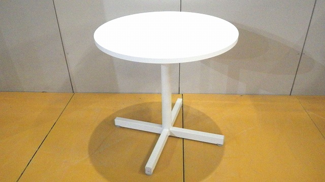 丸テーブル　ウチダ　ホワイト