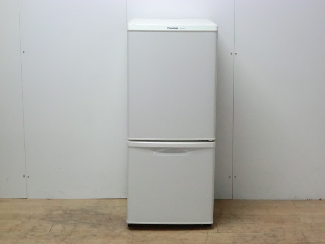 冷蔵庫　パナソニック　NR-TB148W　2015年製　ホワ