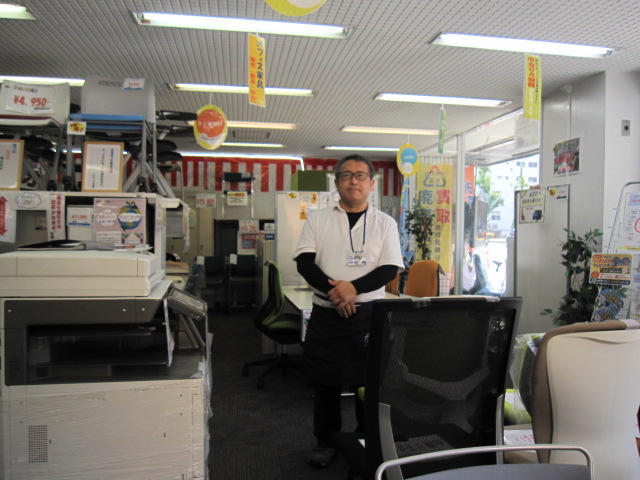福岡天神店