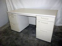 関東限定 【コクヨ】 両袖デスク BS