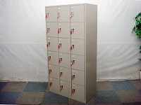 18人用コインロッカー その他 ニューグ