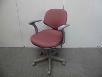 OAチェア肘有 イトーキ レッド