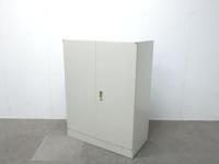 オカムラ / 42 / ニューグレー/ 4233ZZ Z13 【中古】 両開きキャビネット