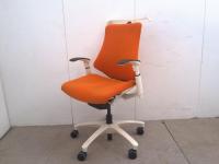 イトーキ/エフチェア/オレンジ/OAチェア/肘有