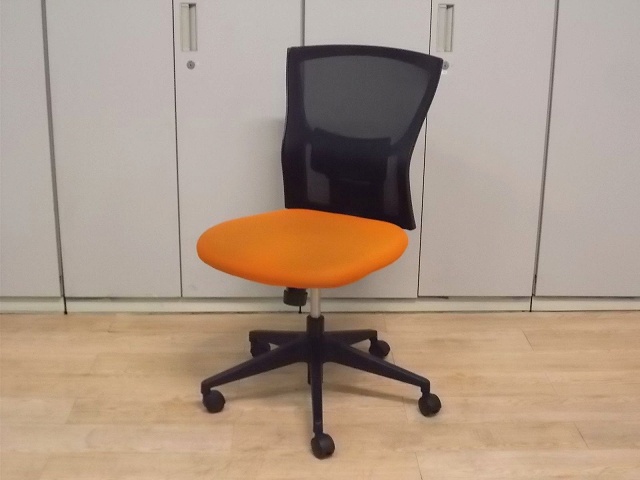 OAチェア　肘なし　その他　オレンジ