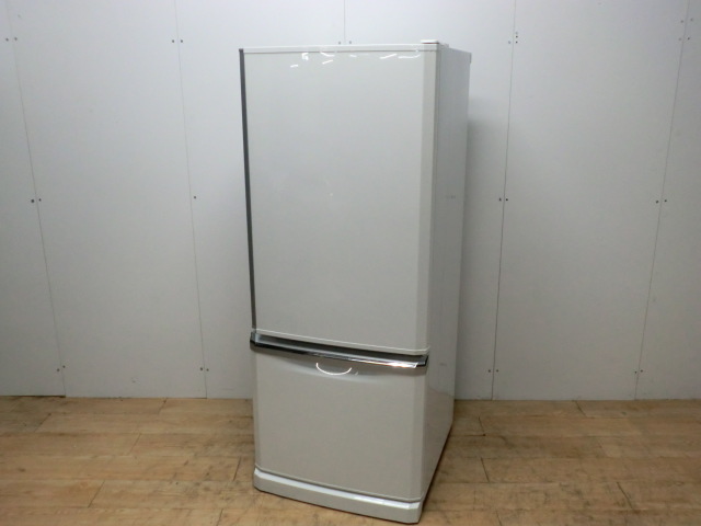 冷蔵庫　三菱　MR-D30S-W1