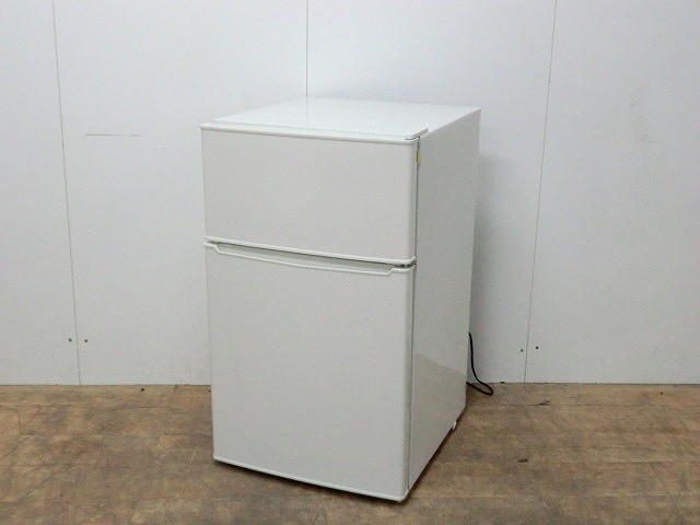 冷蔵庫　ツインバード製　AT-HR11型