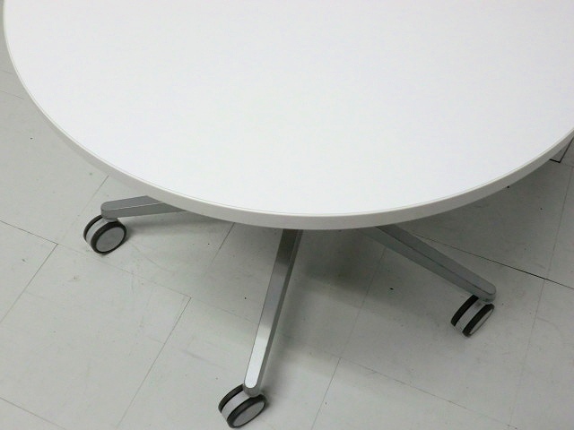昇降丸テーブル　オカムラ　ホワイト