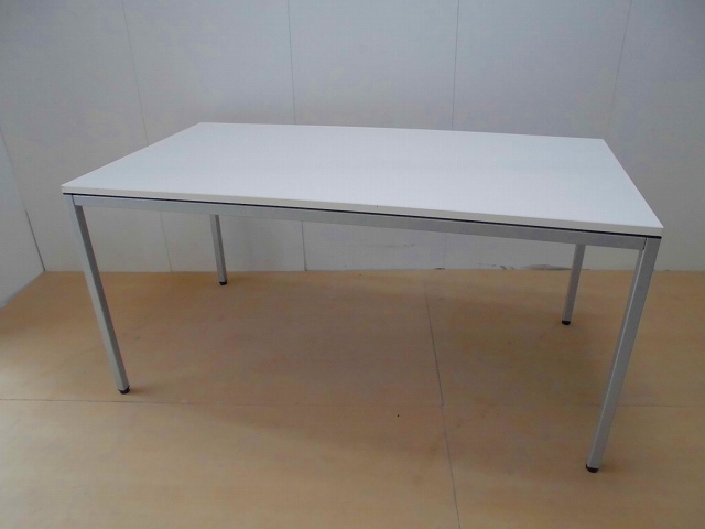 会議テーブル（オカムラ）ホワイト