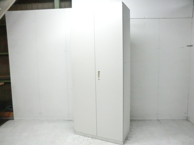 共栄工業/ホワイト/両開きキャビネット