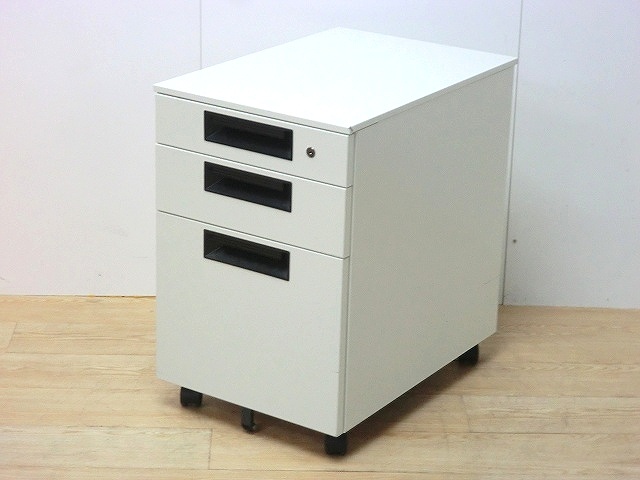 プラス/ホワイト/3段ワゴン/【中古】/SP-046SC