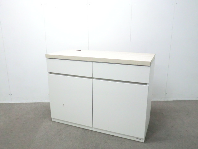 オカムラ / 木目調 / 【中古】 キッチンキャビネット