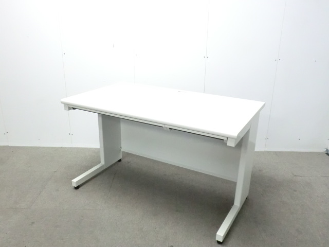 プラス / LEED / ホワイト / 【中古】 平デスク