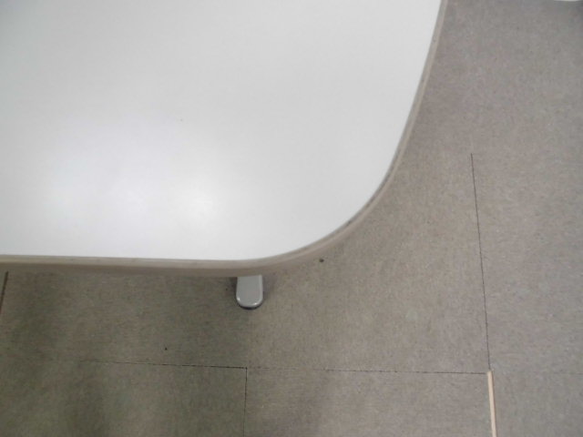 ウチダ / ニュグレー / 会議テーブル