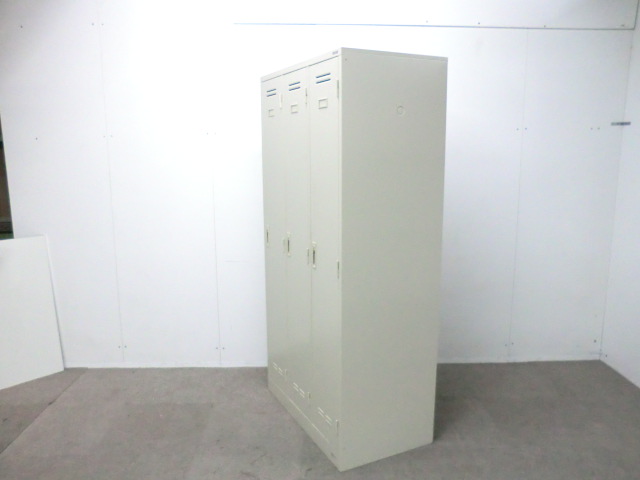 ライオン / ニューグレー / 【中古】 3人用ロッカー