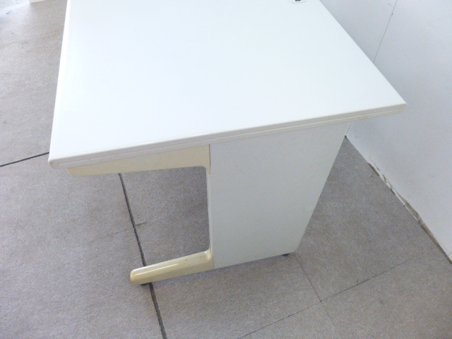 プラス/RY-T107/ニューグレー/平デスク/