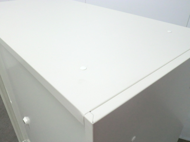 イトーキ / ホワイト / 【中古】 引違い書庫