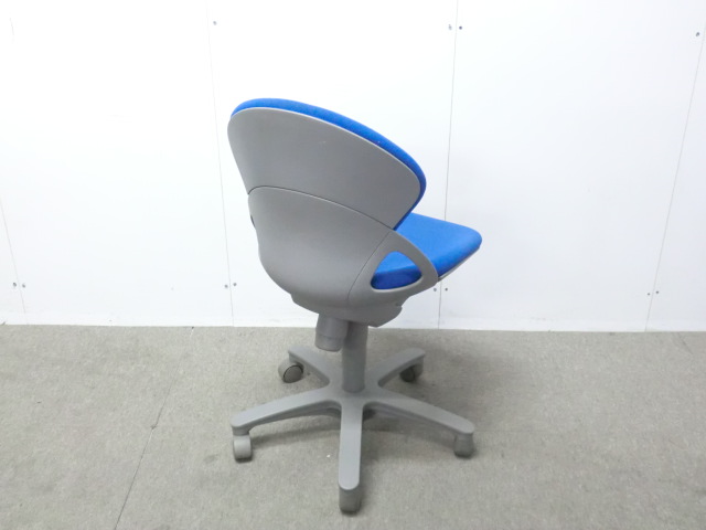 プレーゴ / ブルー / 【中古】 OAチェア肘無