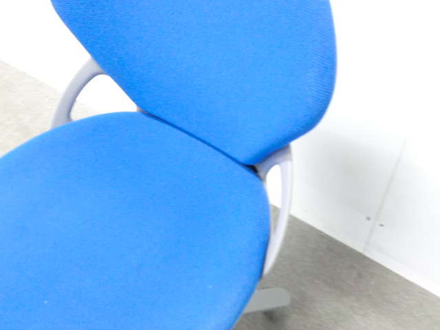 プレーゴ / ブルー / 【中古】 OAチェア肘無