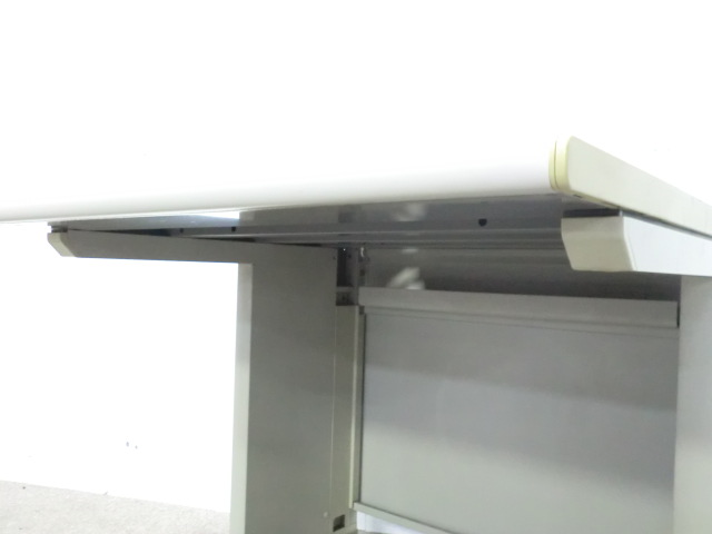 コクヨ/ ニューグレー / 【中古】 平デスク / W800