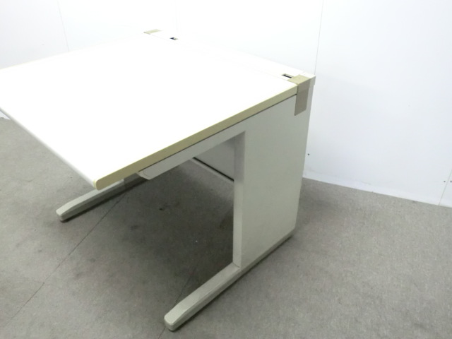 コクヨ/ ニューグレー / 【中古】 平デスク / W800