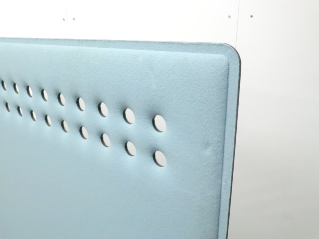 オカムラ / ライブス / ライトブルー / 【中古】 衝立