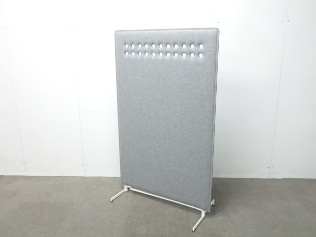 オカムラ / ライブス / ライトブルー / 【中古】 衝立