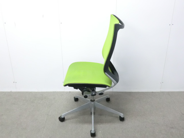 オカムラ/バロン/ライトグリーン/【中古】 OAチェア肘無し