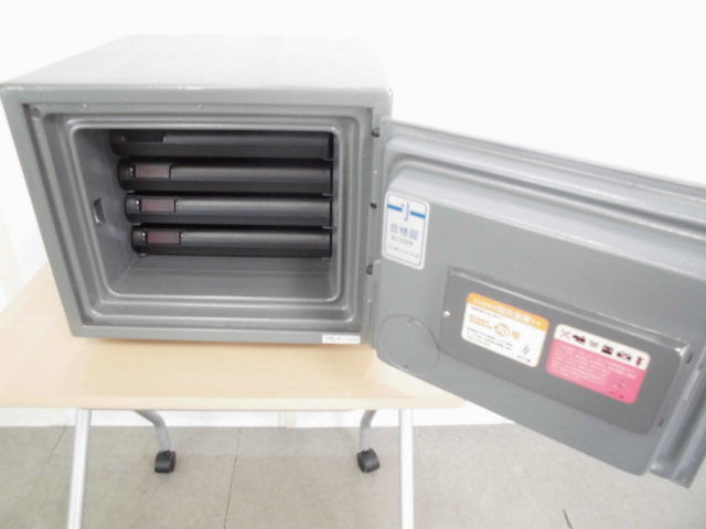 金庫 / グレー / ダイヤル・シリンダー