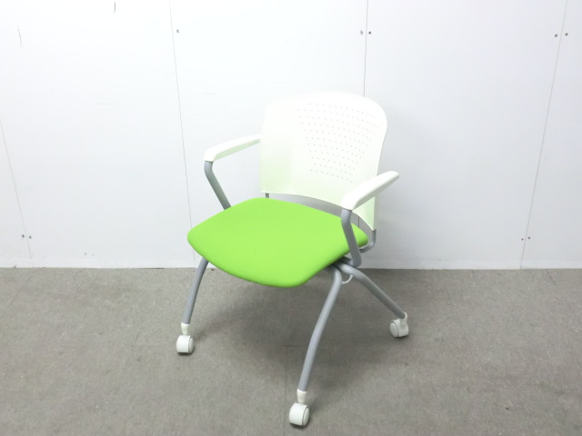 アイコ / ライトグリーン / 【中古】 カートチェア