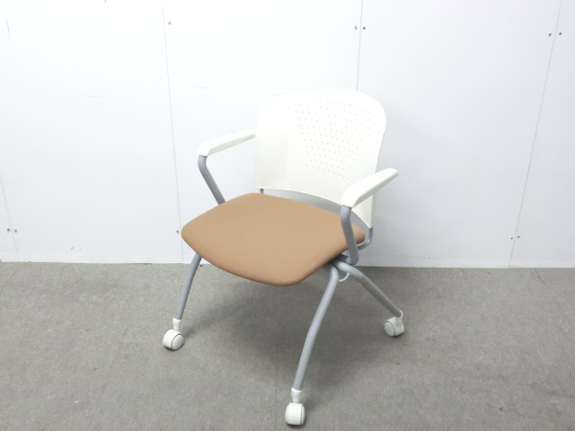 アイコ / ブラウン / 【中古】 カートチェア