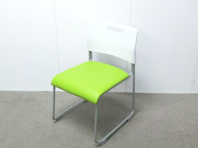 スタッキングチェア / ライトグリーン / 【中古】
