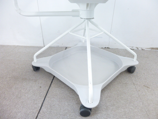 ホワイト/メモ台付きチェア/【中古】