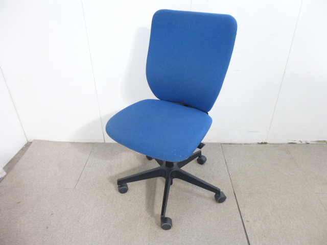 イトーキ/プラオ/ブルー/【中古】OAチェア肘無