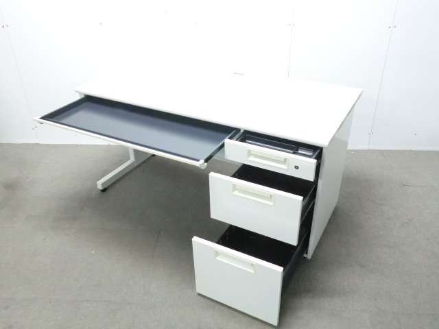 プラス / LEED / ホワイト / 【中古】 片袖デスク