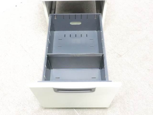 プラス / LA / ニューグレー / 【中古】 3段ワゴン