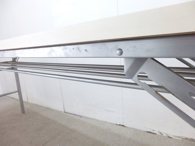 ホワイト/折り畳みテーブル/【中古】/