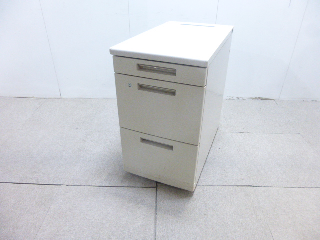 コクヨ/ニューグレー/脇机3段/【中古】