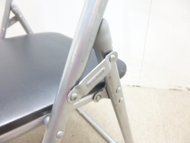 ブラック/折り畳みチェア/【中古】