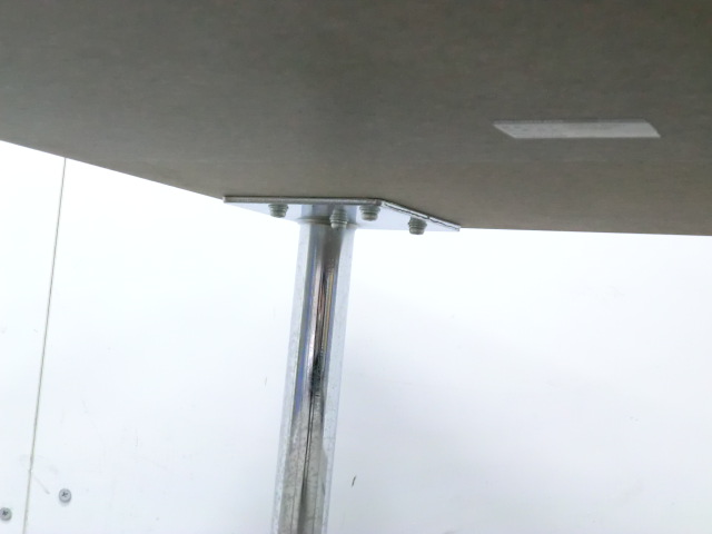 オカムラ / ホワイト / 【中古】 センターテーブル