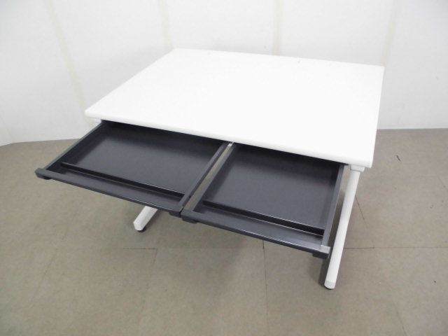 イトーキ / CZ / ホワイト / 平デスク