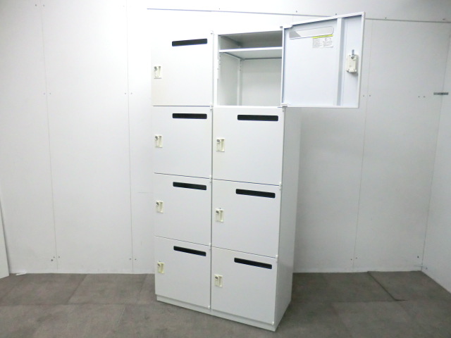 ウチダ / メールロッカー8人用 / ホワイト 【中古】