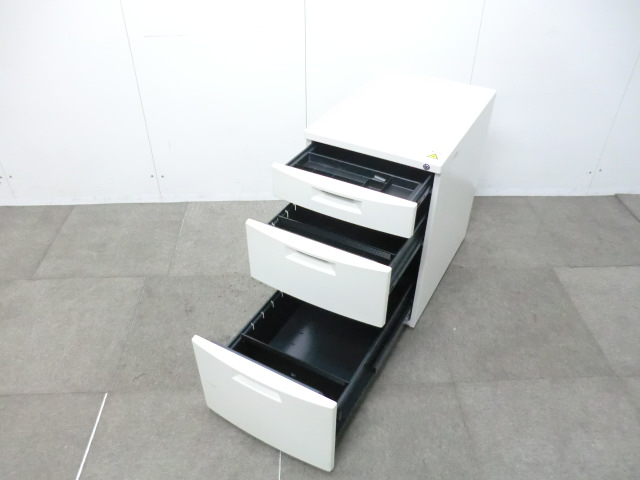 イトーキ/CZ / ホワイト / 【中古】 3段ワゴン