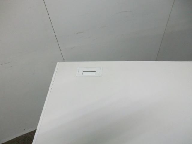 コクヨ / ピクサ / ホワイト / 【中古】 平デスク