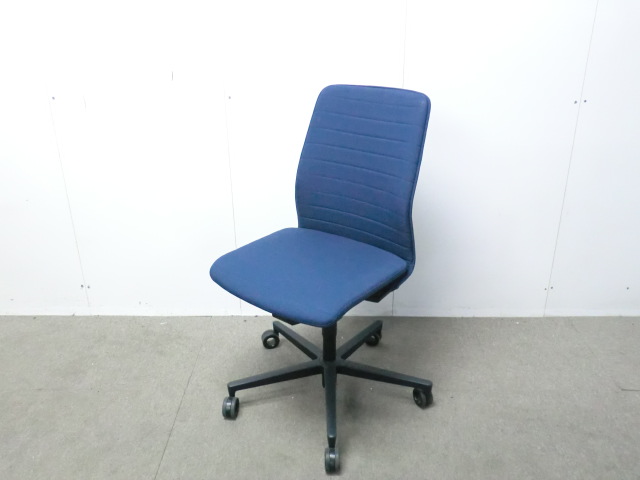 コクヨ/ファブレ/ダークブルー / 【中古】 OAチェア肘無