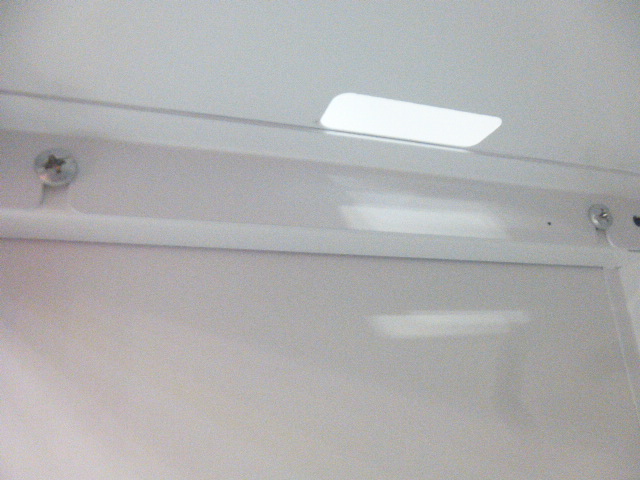 ホワイト/引違キャビネット/【中古】