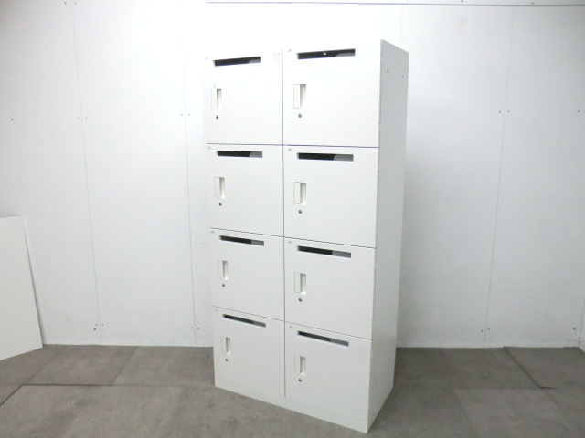 イトーキ / ホワイト / 【中古】 ８人用ロッカー