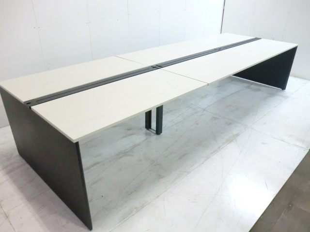 イトーキ / 木目調 / 【中古】 フリーアドレスデスク