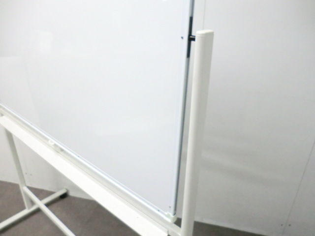 ホワイトボード / ホワイト / 【中古】 脚付き
