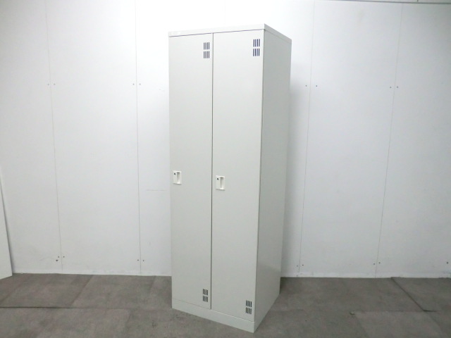 東京鋼器 / ホワイト / 【中古】 2人用ロッカー